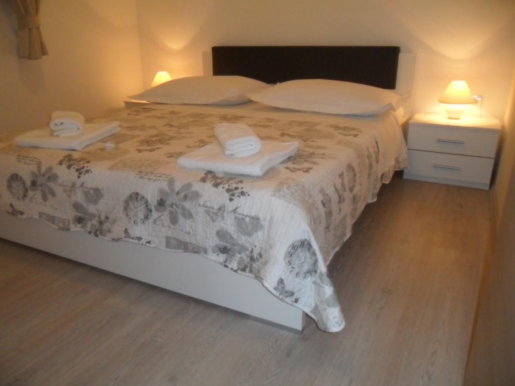Apartman Soda Trogir Exterior foto